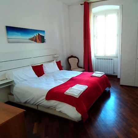 Stanza Con Bagno Ed Accesso Privati Hotel Триест Екстериор снимка